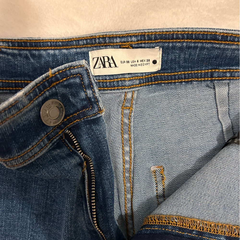 Zara Wide Leg, high waisted jeans